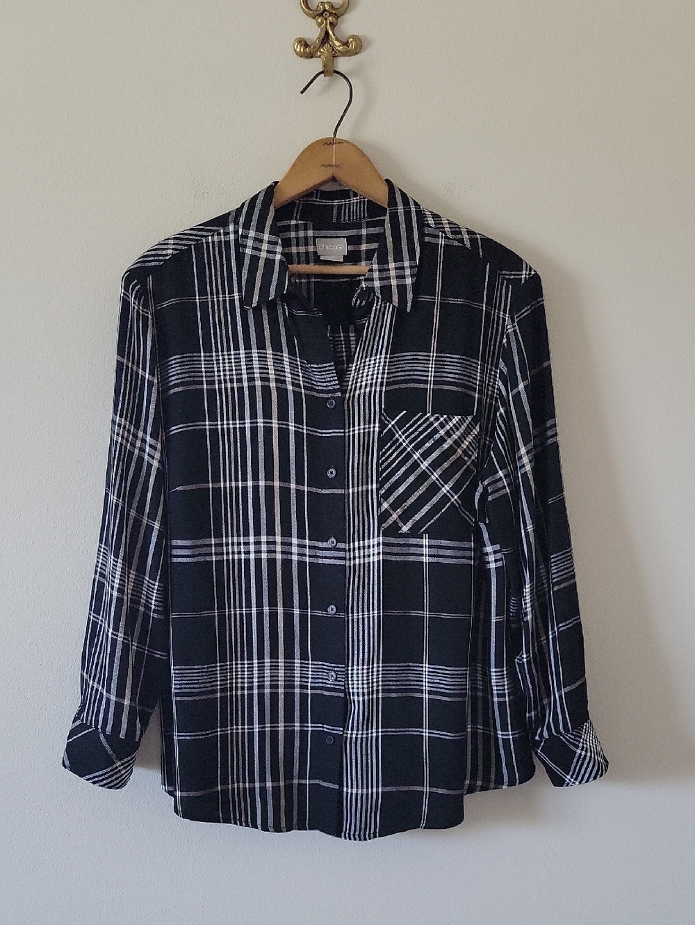 Chico's Black Plaid Long Sleeve Button Down Shirt Size Large Petite LP